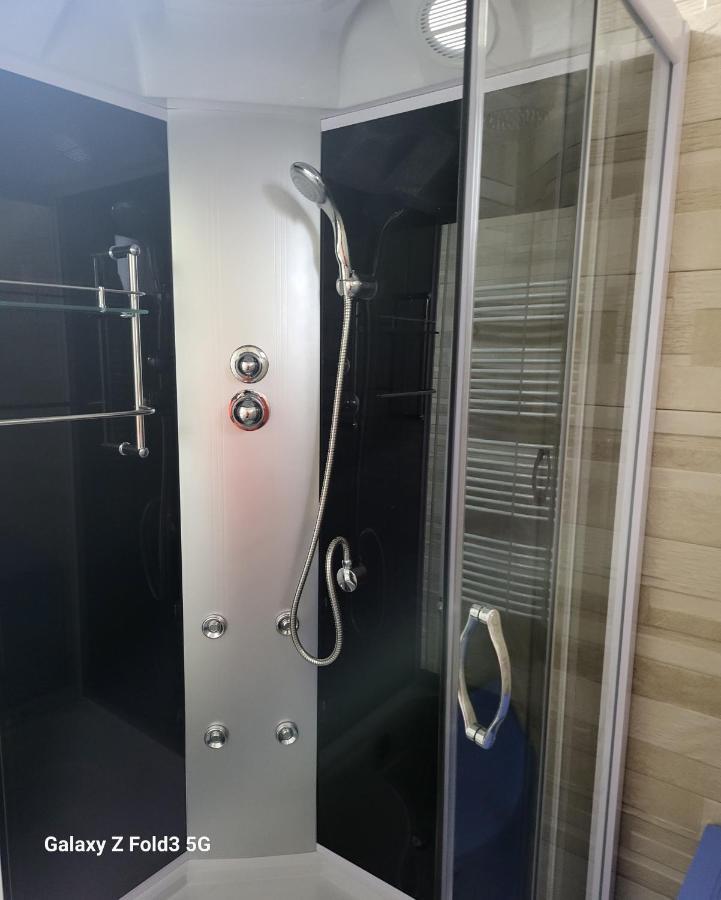 Apartmán Apartament In Bucovina, Campulung Moldovenesc, Impecabil . Exteriér fotografie